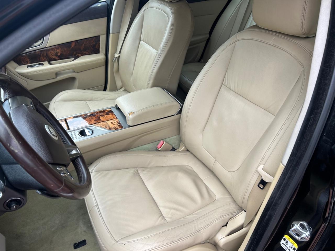 Jaguar XF 3.0 DS V6 Premium Luxury
