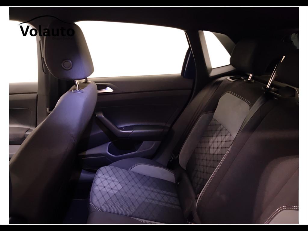 VOLKSWAGEN Polo VI 2022 - Polo 1.0 tsi R-Line 95cv