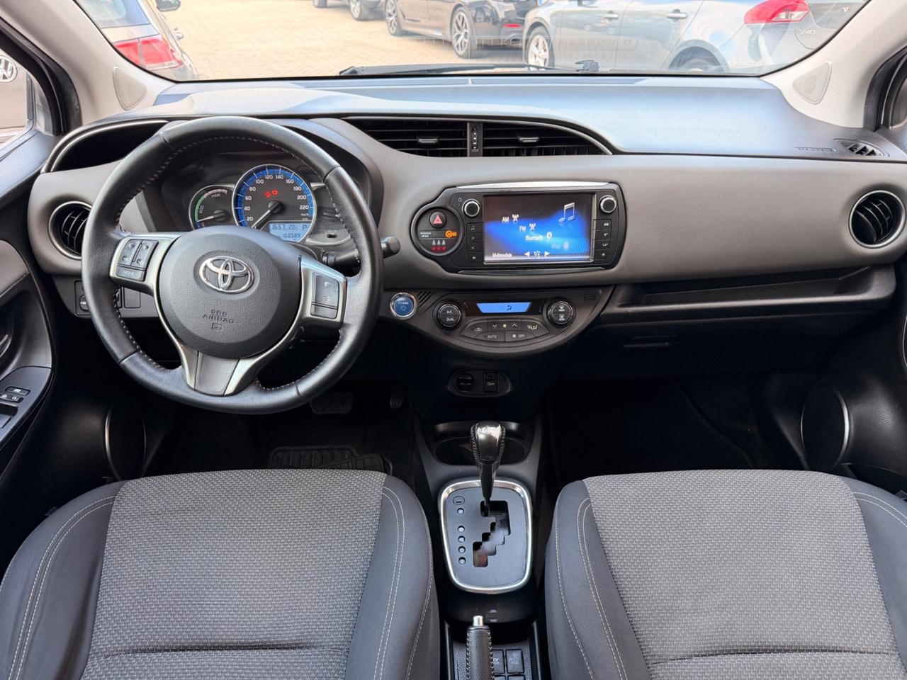 Toyota Yaris 1.5 Hybrid 5 porte Cool