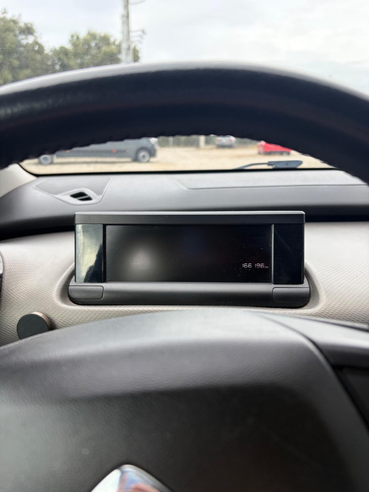 Citroen C4 Cactus BlueHDi 100 S&S Shine Pack