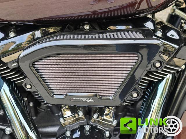 HARLEY-DAVIDSON CVO Street Glide 25th