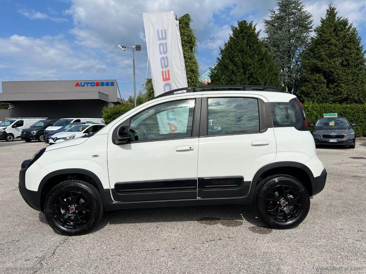 FIAT Panda 0.9 T.Air S&S 4x4 Trussardi