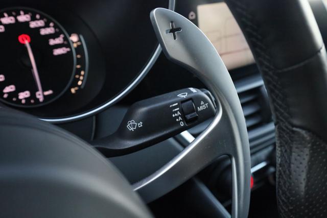 ALFA ROMEO Giulia 2.2 Turbodiesel 210 CV AT8 AWD Q4 Veloce