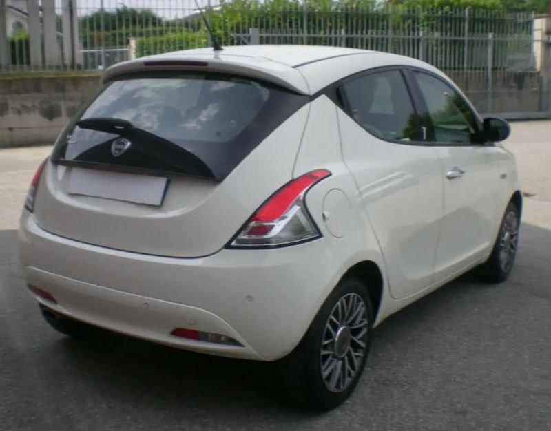 Lancia Ypsilon 1.3 mjt Gold s&s 95cv