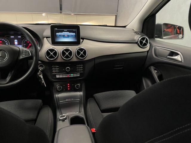 MERCEDES-BENZ B 180 d Automatic Business