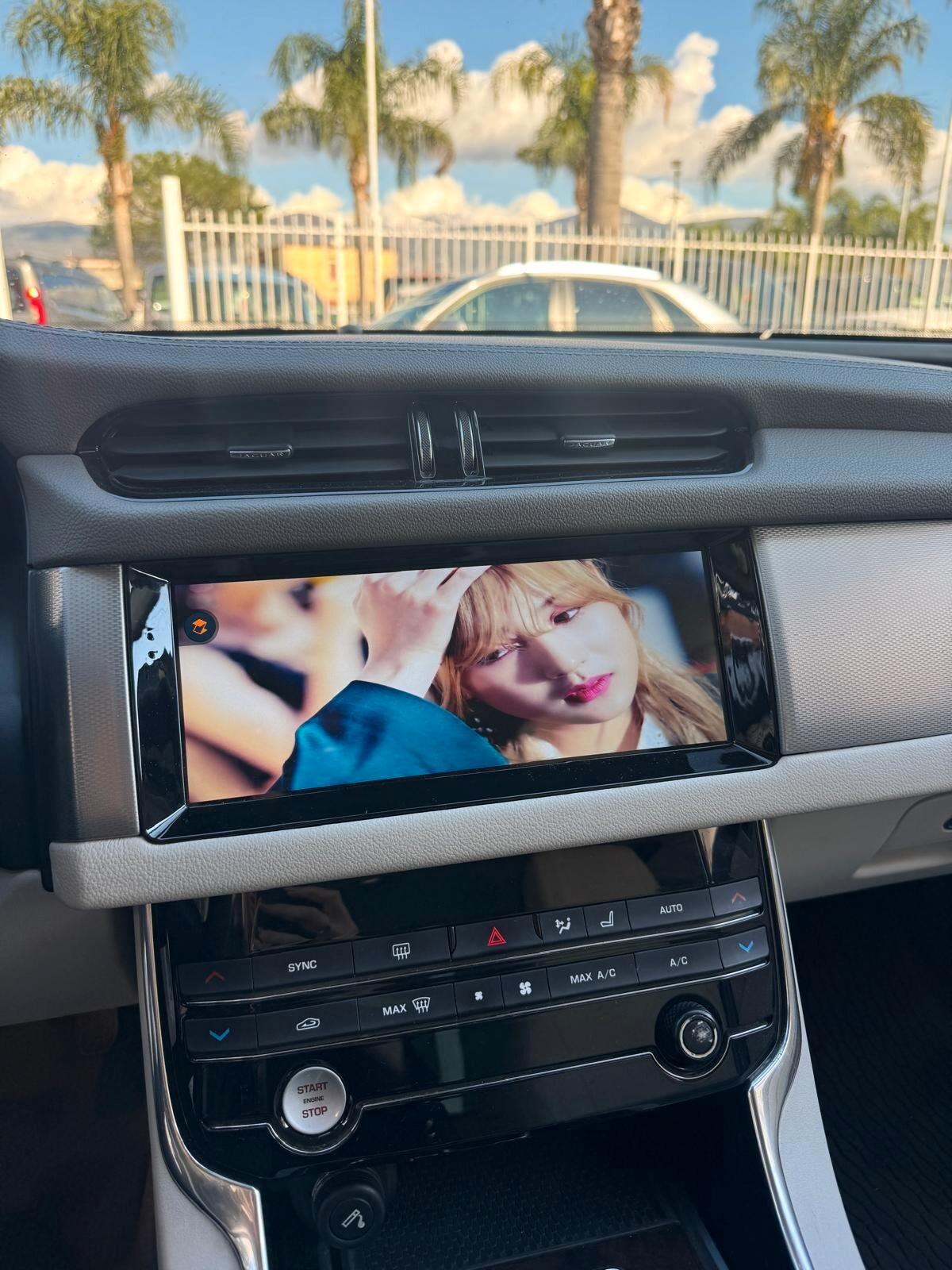 Jaguar XF 3.0 D V6 300 CV aut. Prestige