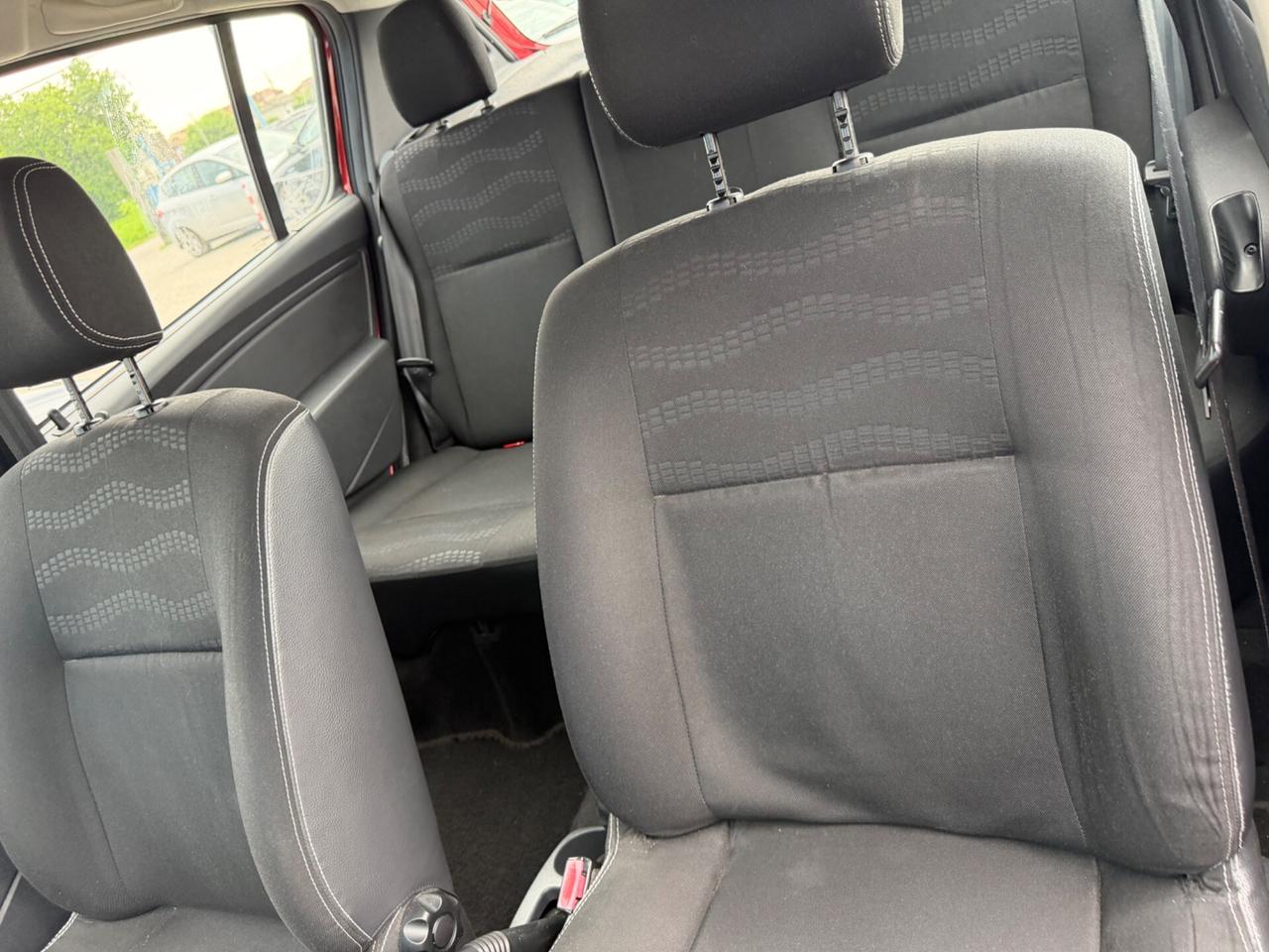 Dacia Sandero Stepway 1.6 8V 90CV
