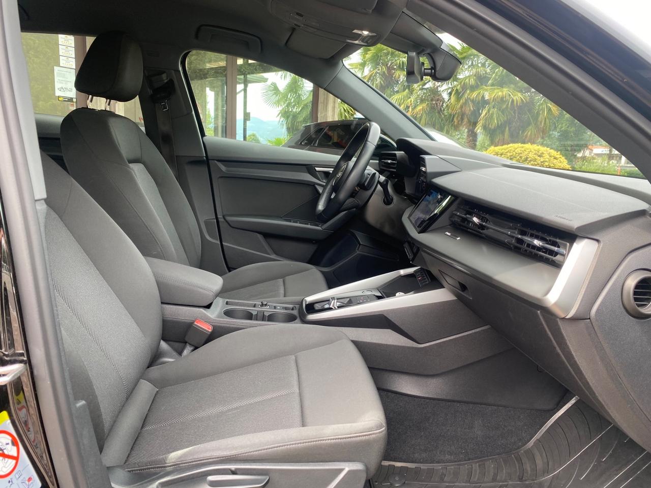 Audi A3 SPB 30 TDI Business Advanced