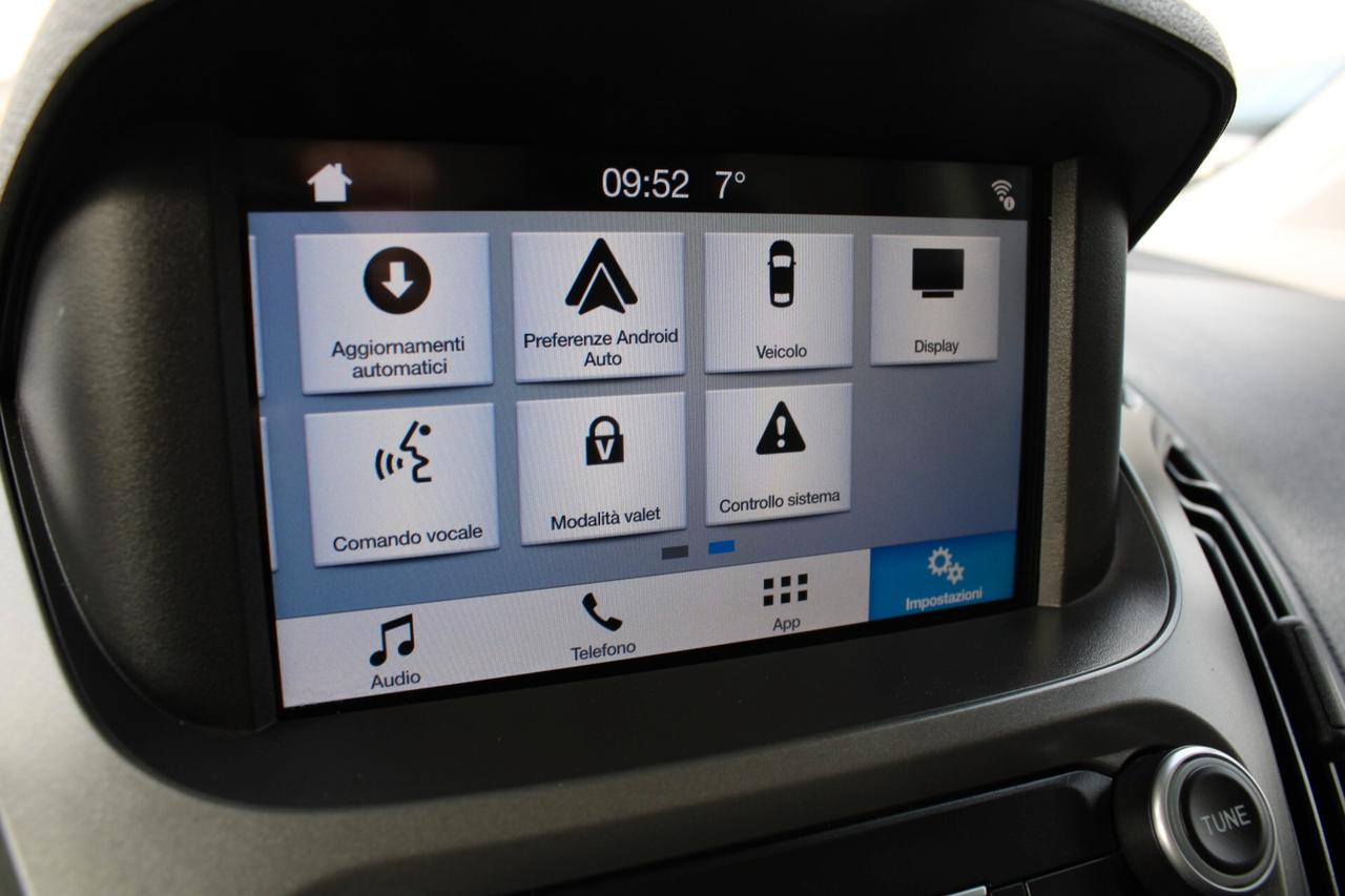 Ford TRANSIT COURIER