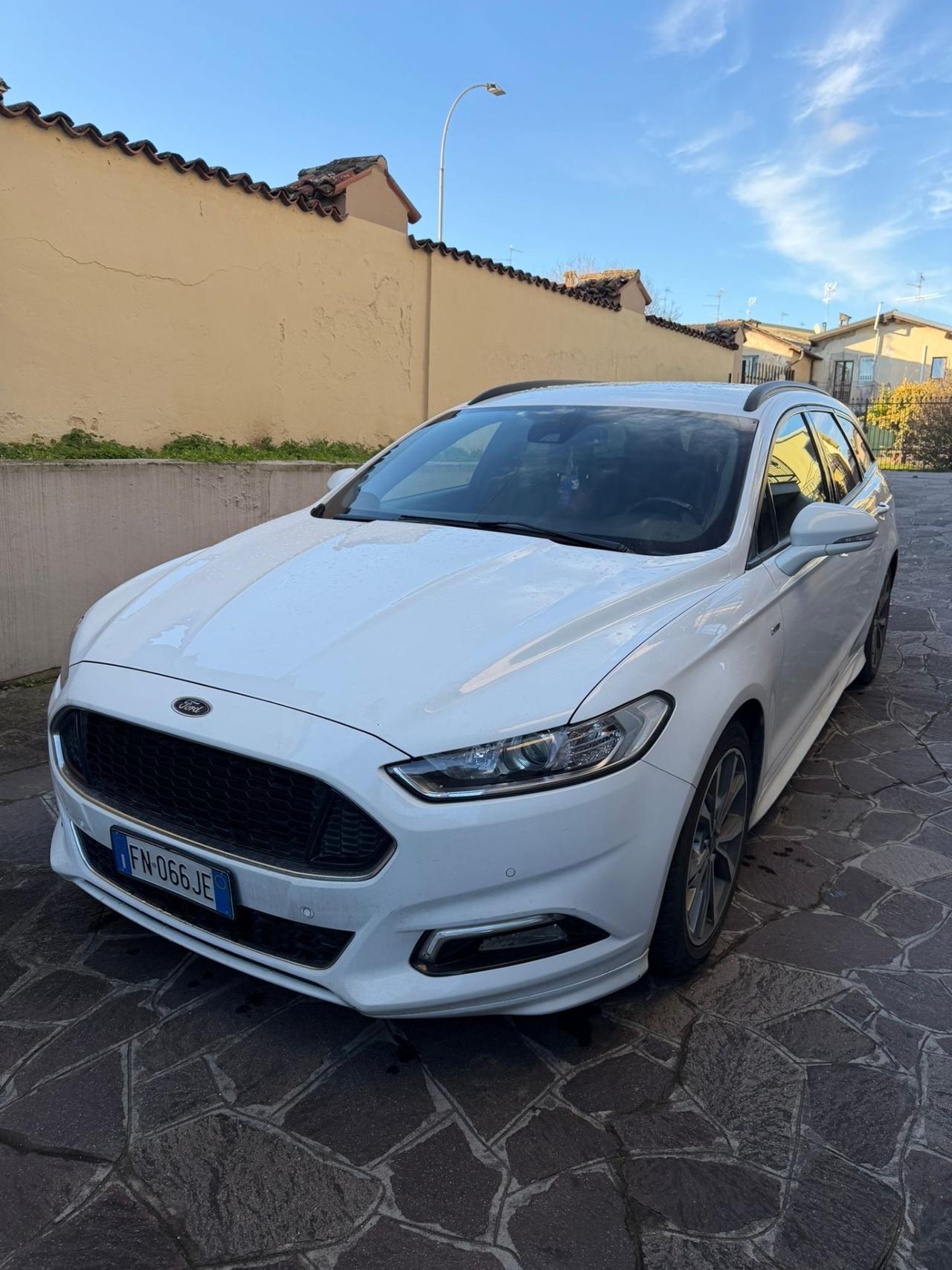 Ford Mondeo 2.0 TDCi ST-Line FULL OPTIONAL