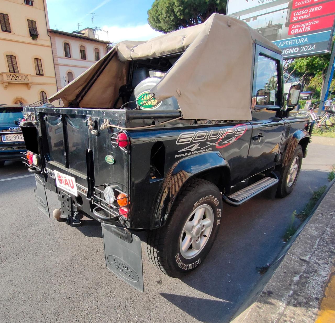 Land Rover Defender 90 2.5 Td5 Soft-Top Neopatentati