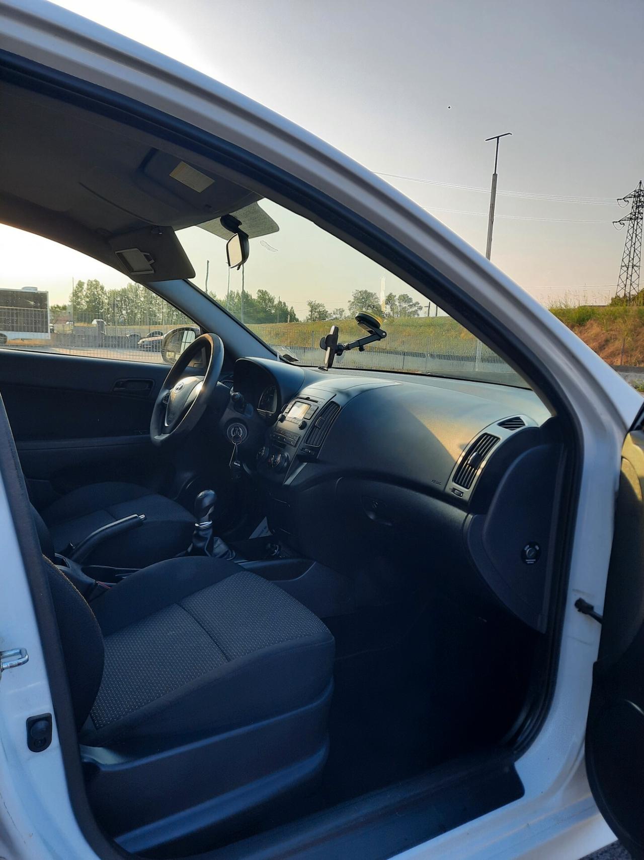 Hyundai i30 CW 1.4 16V 109CV Special