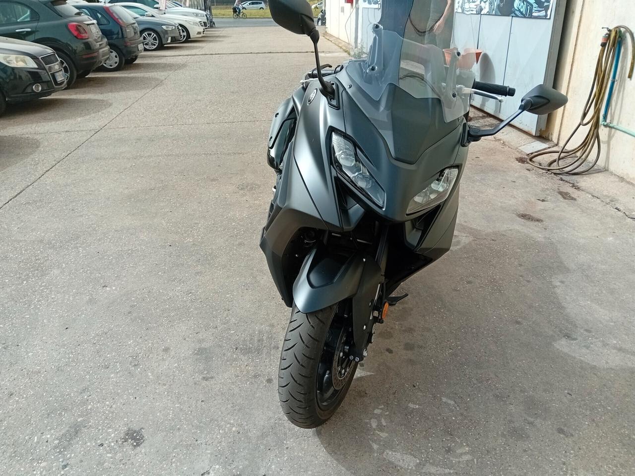 Yamaha T Max 560 xp560