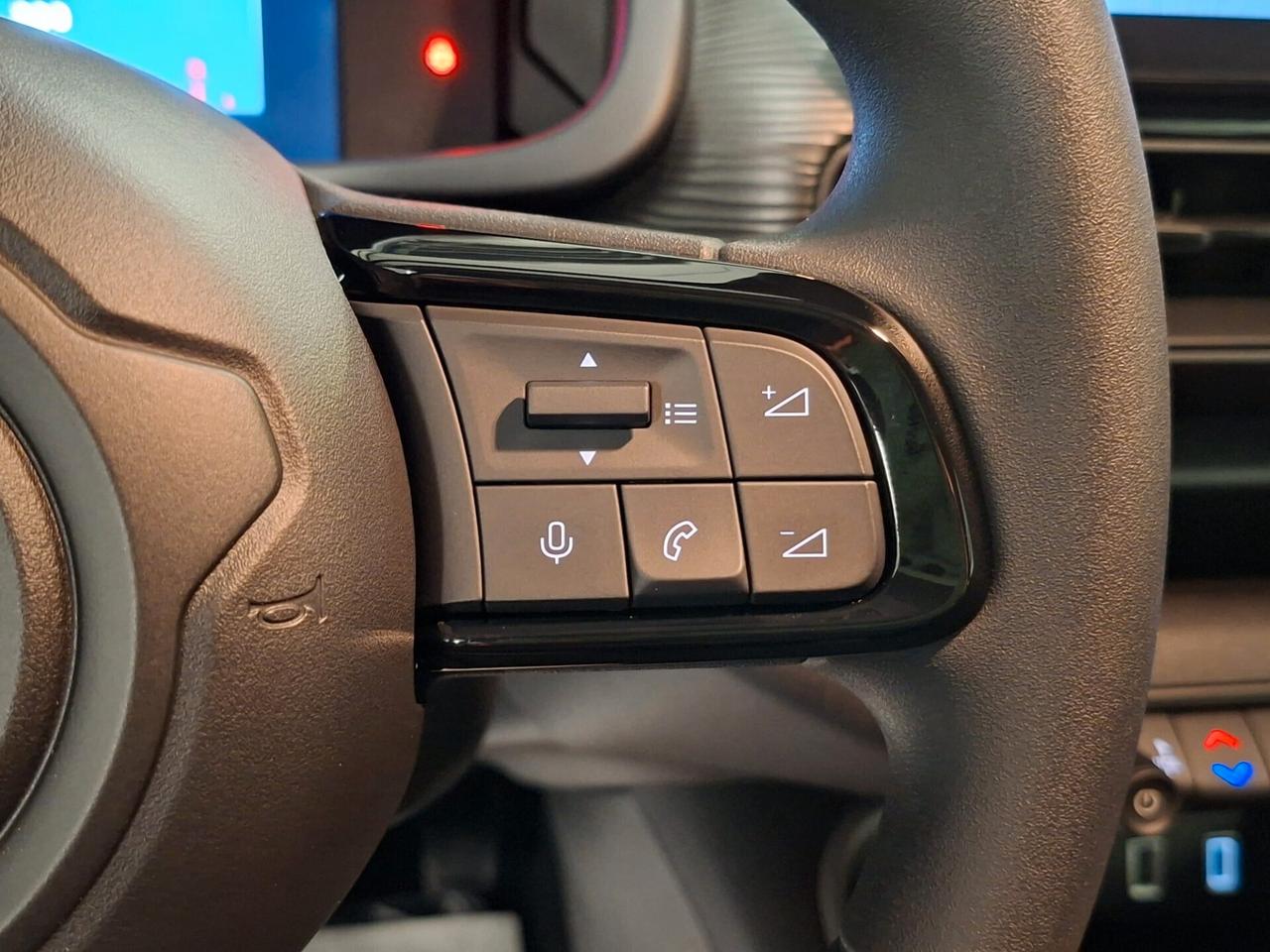 Jeep Avenger 1200 Turbo 101 CV Longitude Km. 0