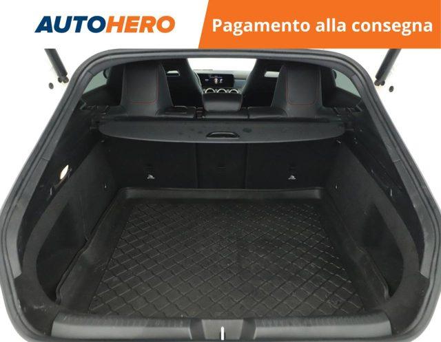 MERCEDES-BENZ CLA 200 Automatic Shooting Brake Premium