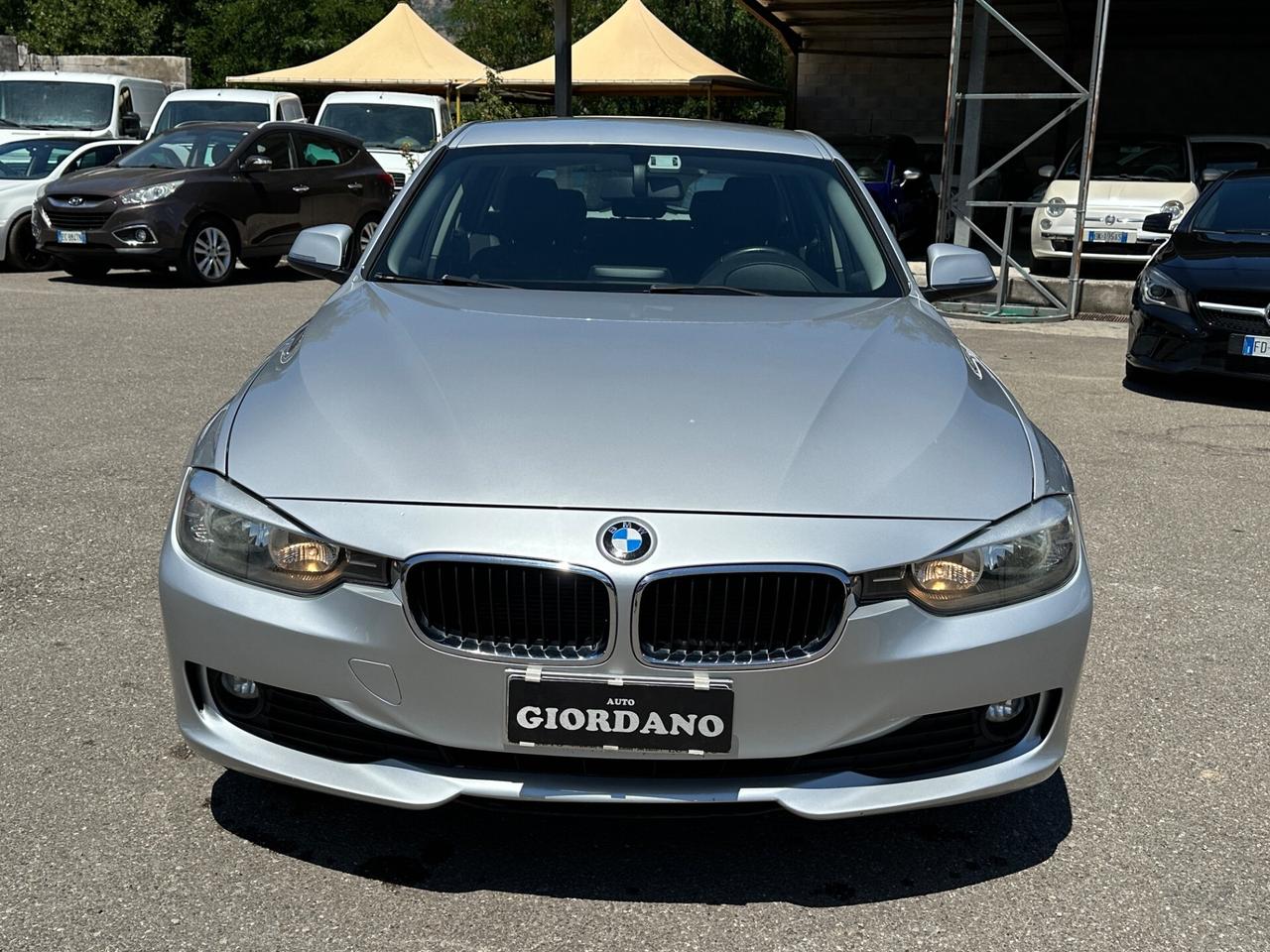 Bmw 318d Touring 143 cv automatico