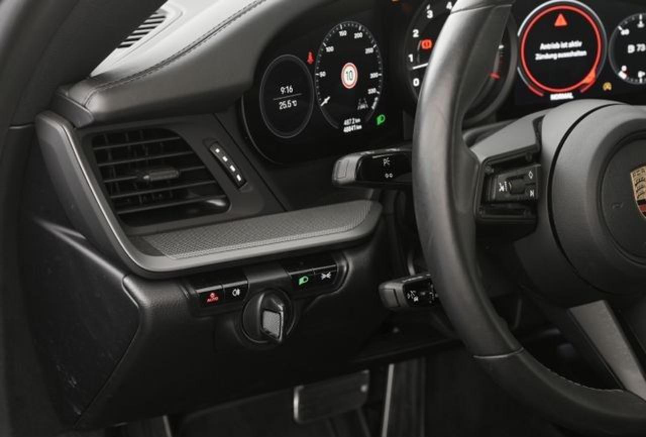 PORSCHE 911 Carrera 4 385Cv