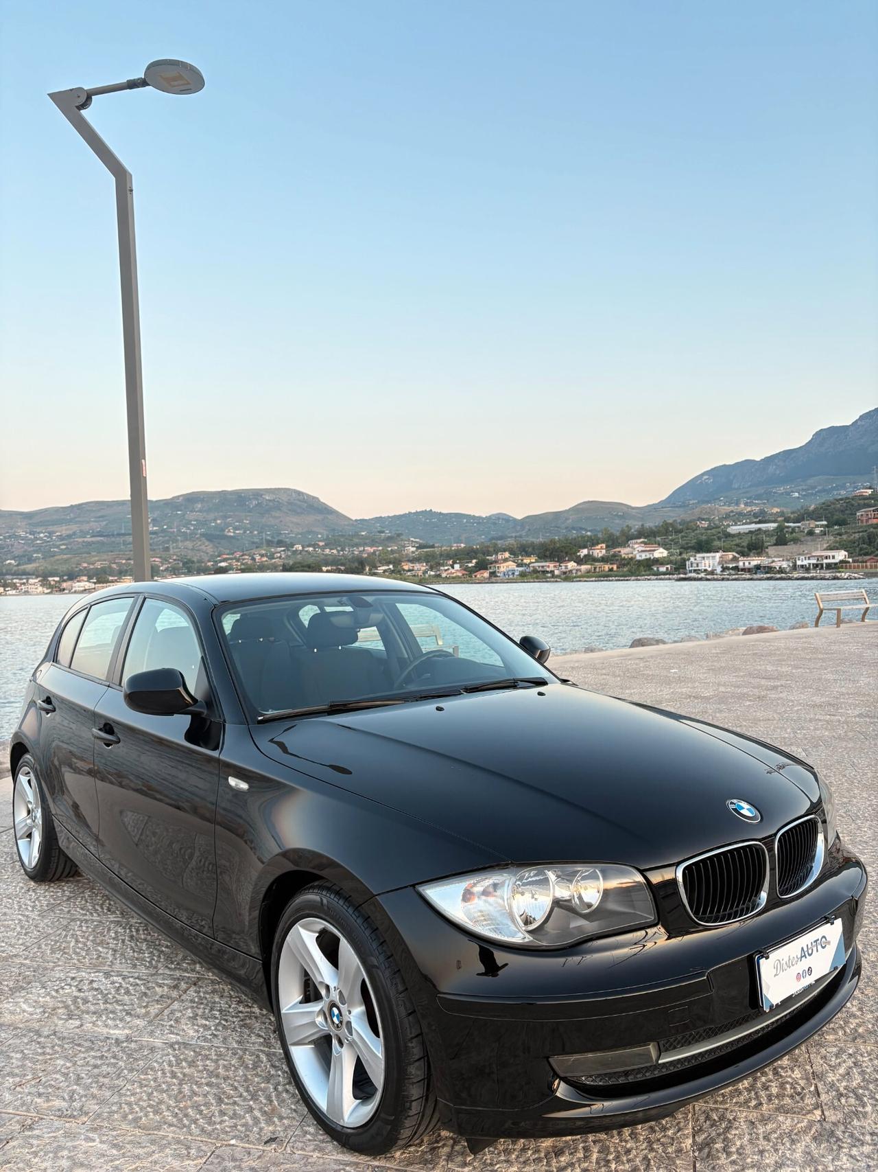 Bmw 116d 2.0 116CV total black