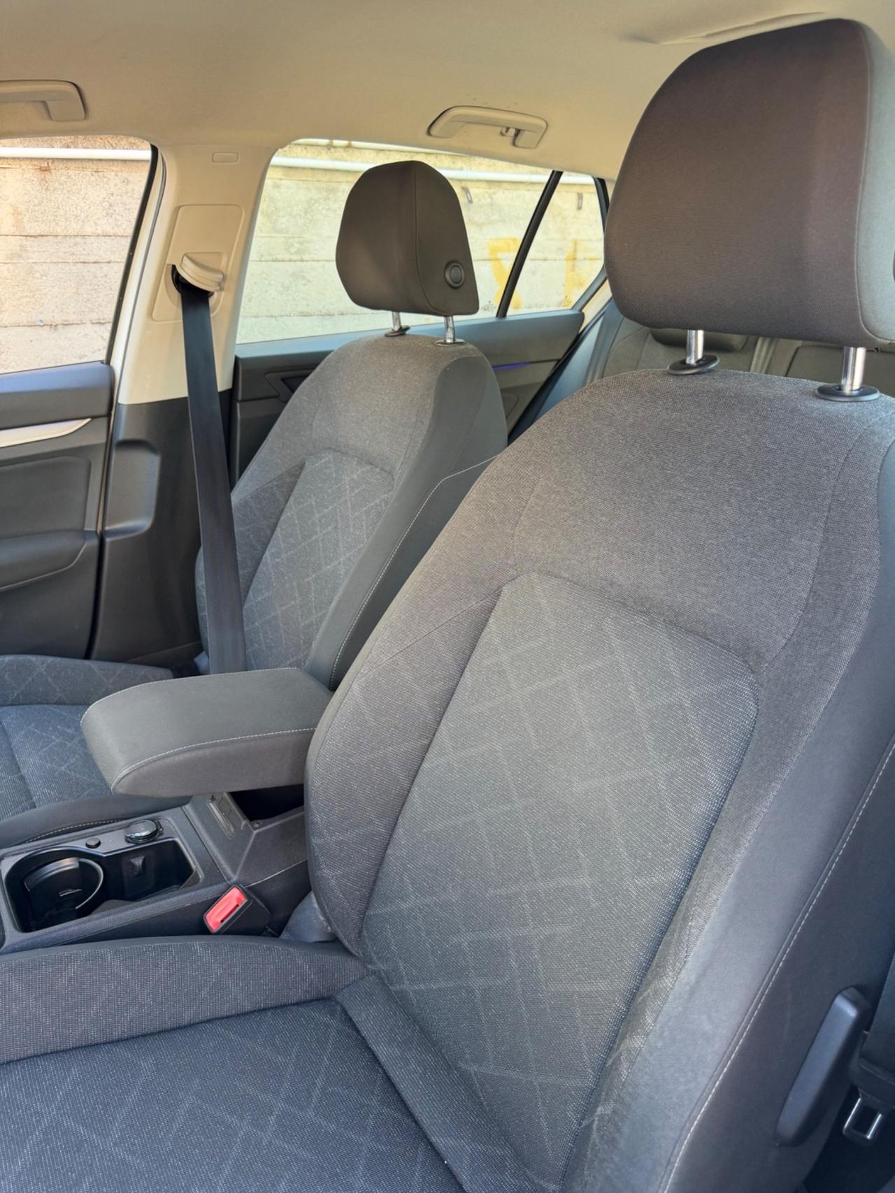 Volkswagen Golf 2.0 TDI 2021 SCR Style