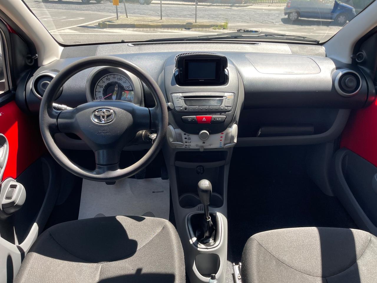 Toyota Aygo 1.0 12V VVT-i 5 porte CONNECT
