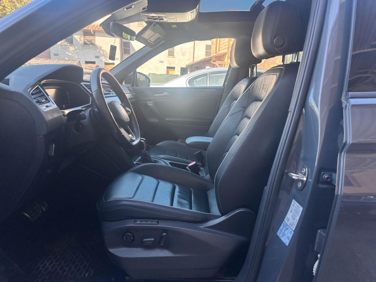 Volkswagen Tiguan 1.5 TSI 150 CV DSG ACT R-Line