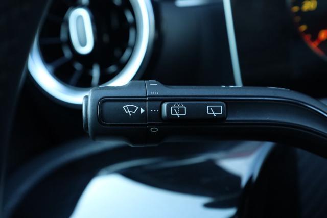 MERCEDES-BENZ A 180 d Automatic