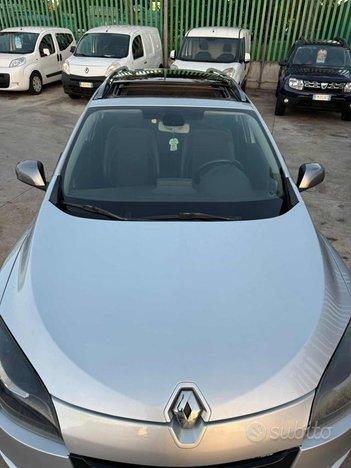 RENAULT Megane Mgane 1.6 dCi 130CV S&S ST GT Li