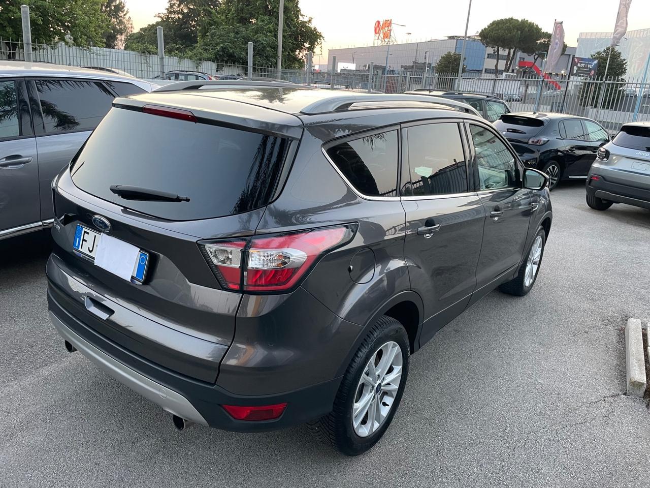 Ford Kuga Titanium a*f*f*a*r*e
