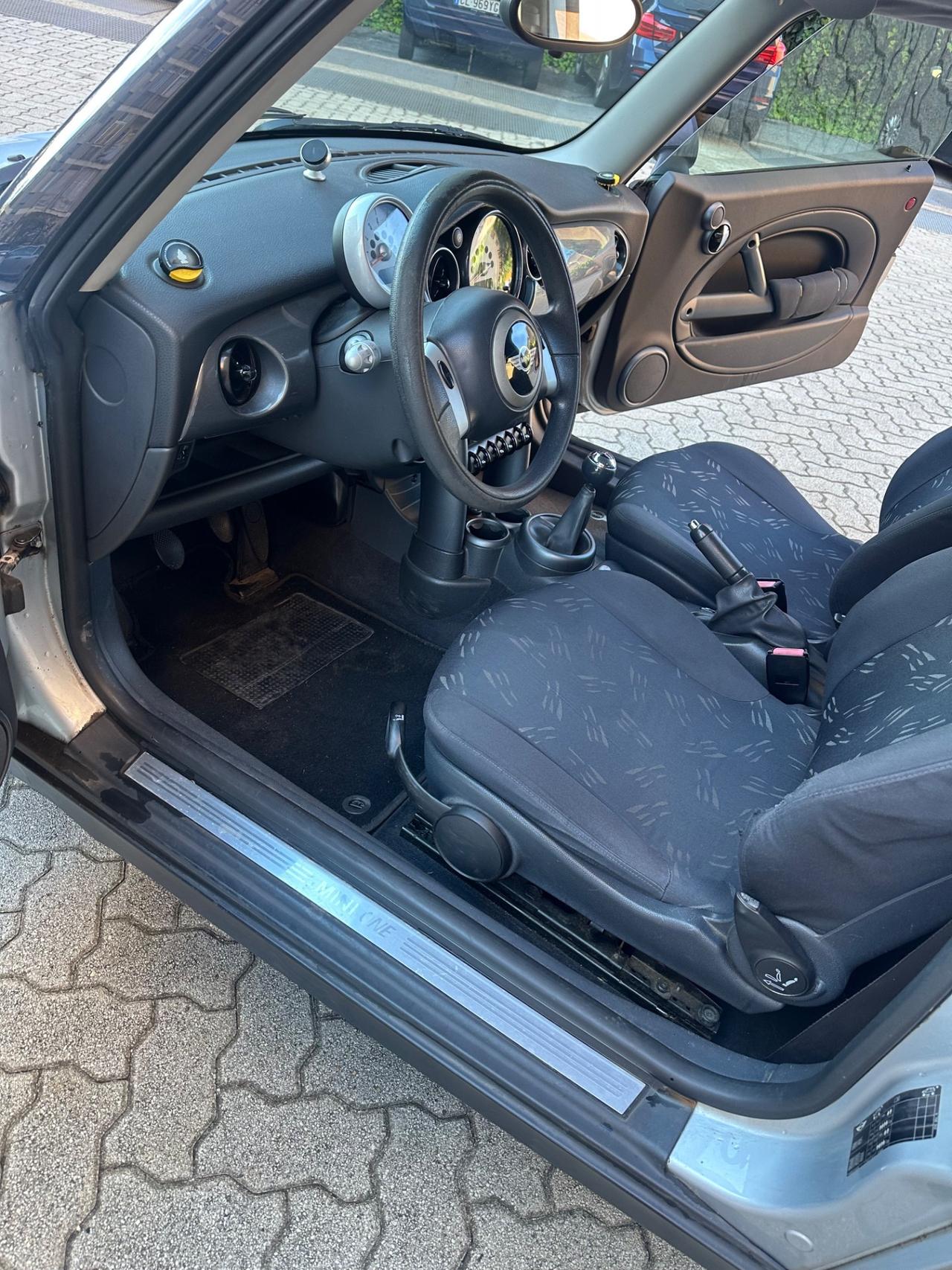 Mini 1.6 16V One de luxe