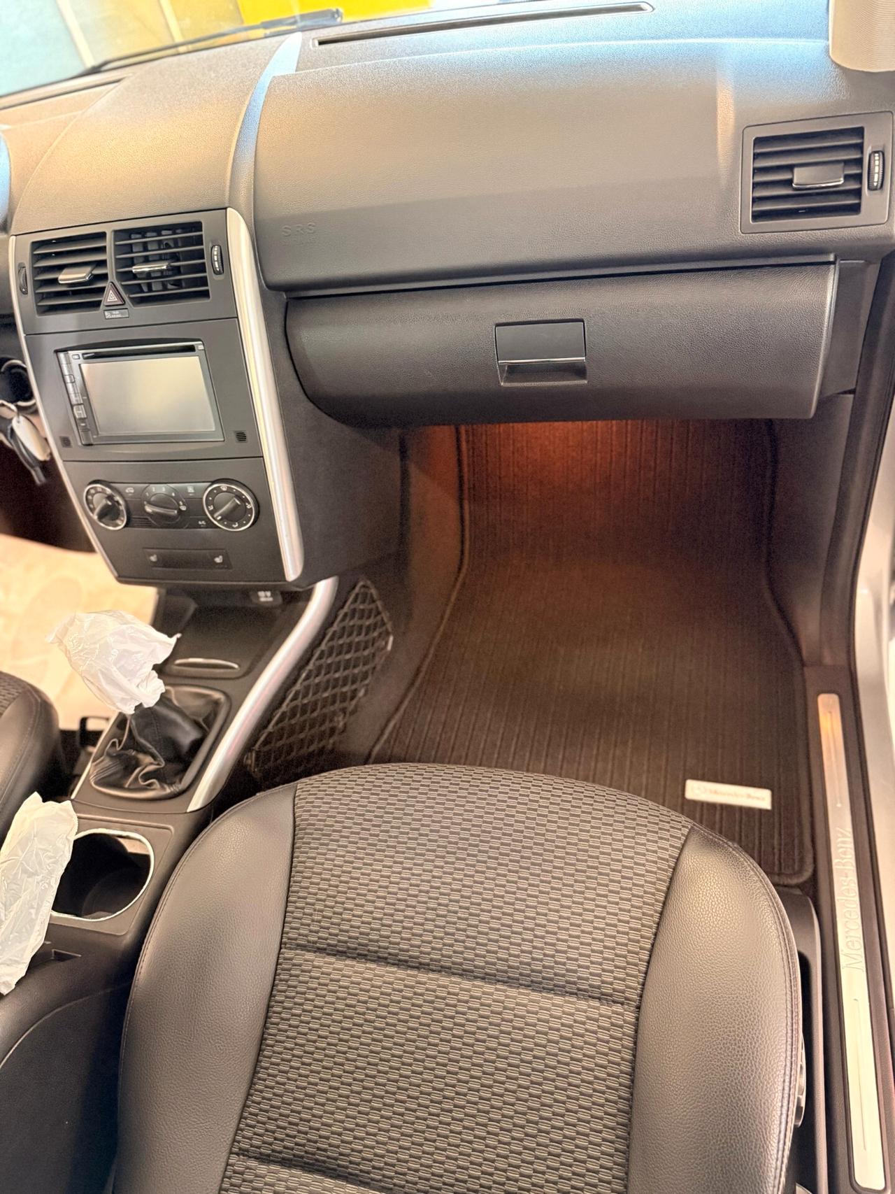 Mercedes-benz A 160 A 160 CDI Premium
