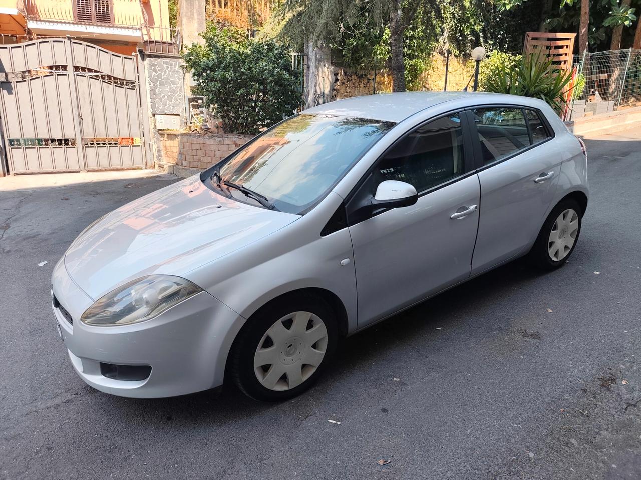 Fiat Bravo 1.6 MJT 105 CV Leggi