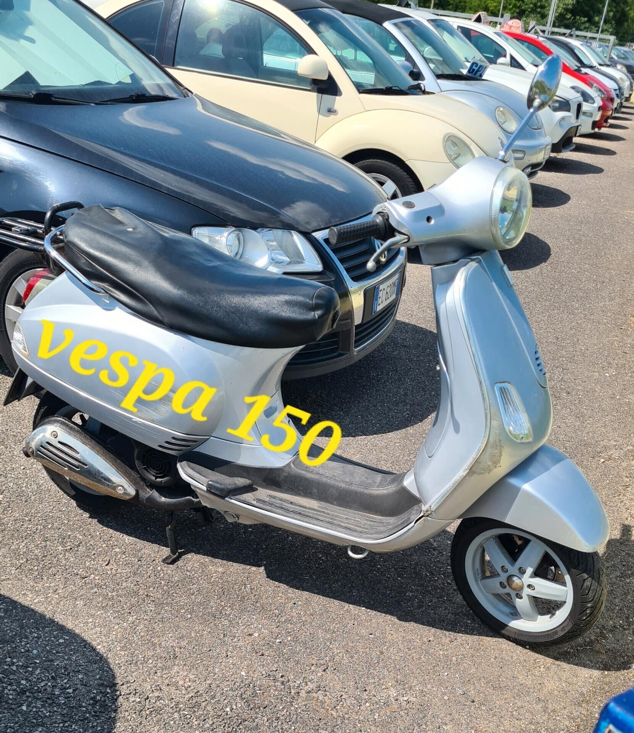 VESPA 150 (SCOOTER)