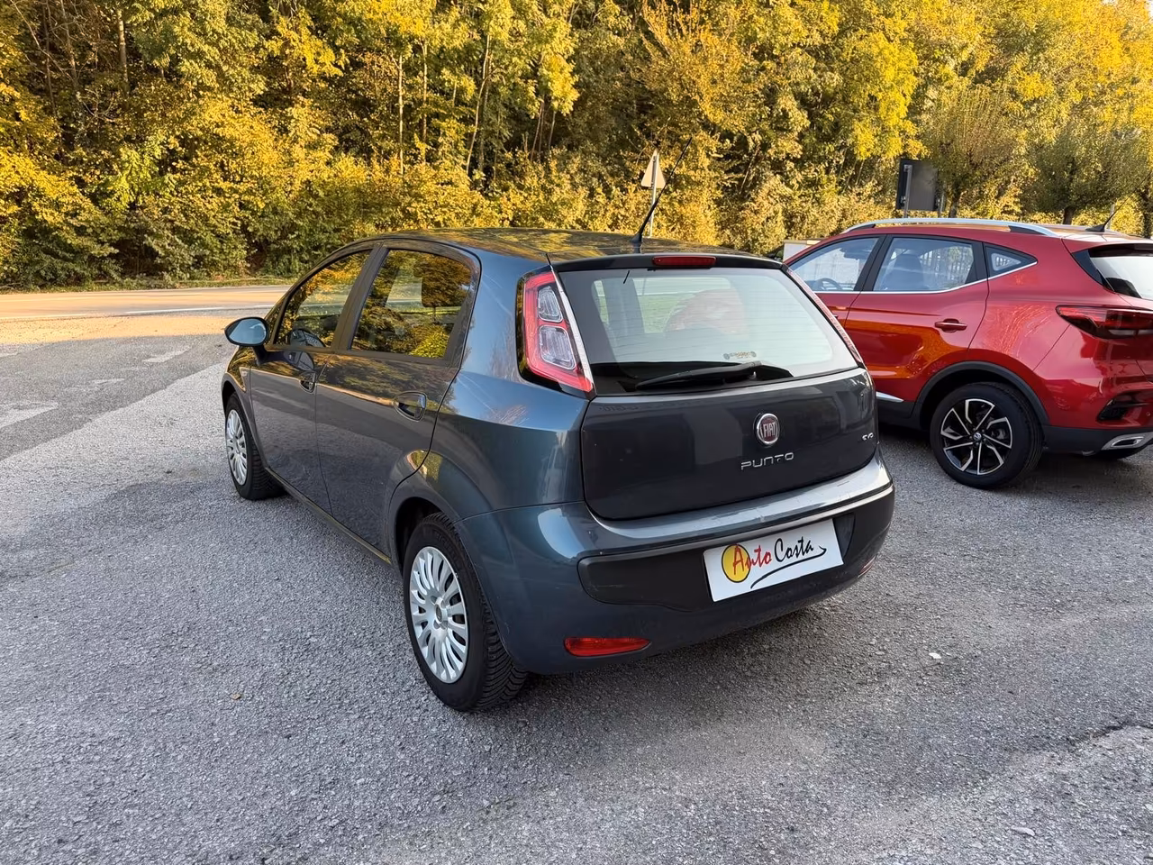Fiat Punto Evo 1.4 16V 5 porte NEOP. Dynamic