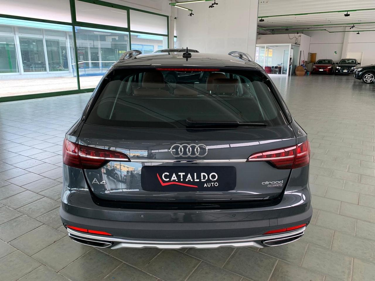 Audi A4 allroad 40 TDI 204 CV S tronic Identity Contrast