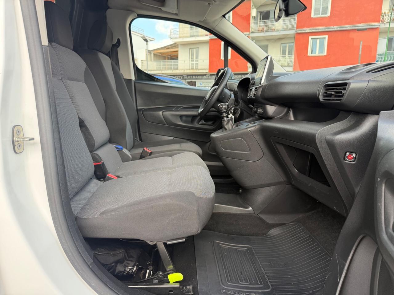 TOYOTA PROACE CITY 1.5D 100cv -2022-
