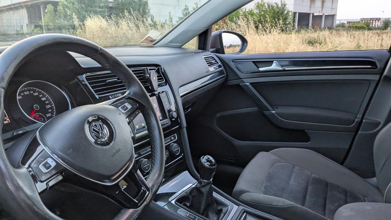 Volkswagen Golf 1.6 TDI 5p. Highline BlueMotion Technology