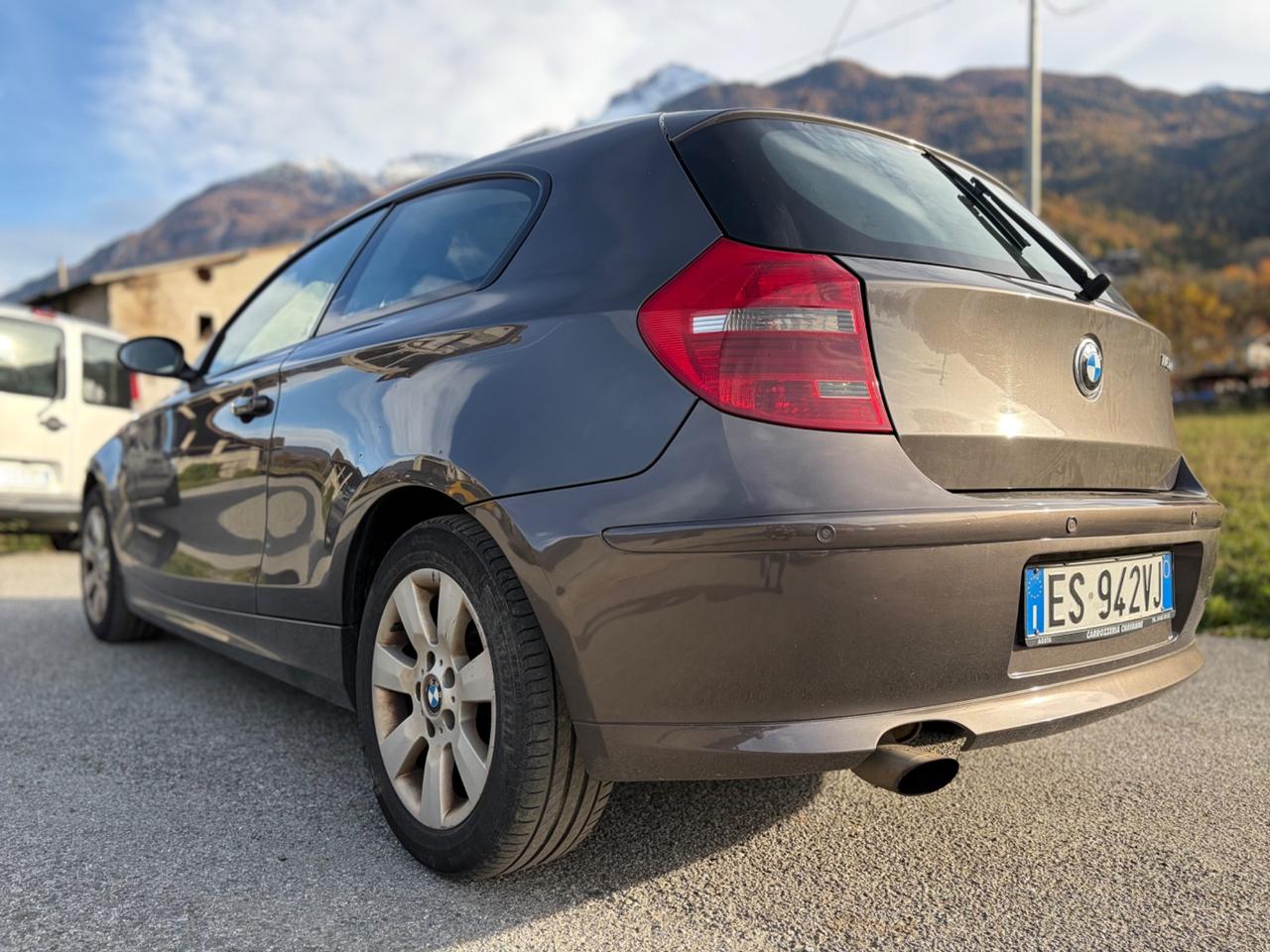 Bmw 116 116d 3p. Joy