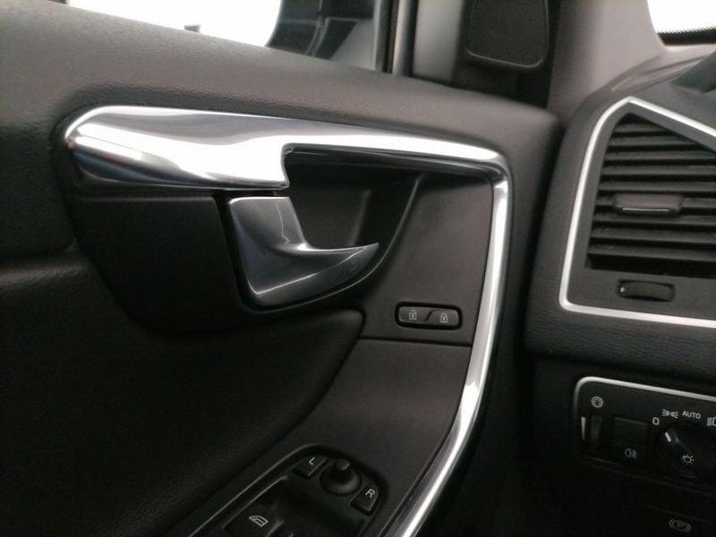 Volvo XC60 2.0 d3 Business 150cv