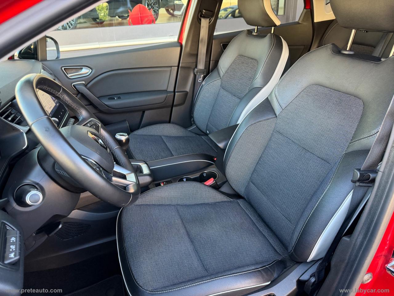 RENAULT Captur TCe 12V 100 CV Intens