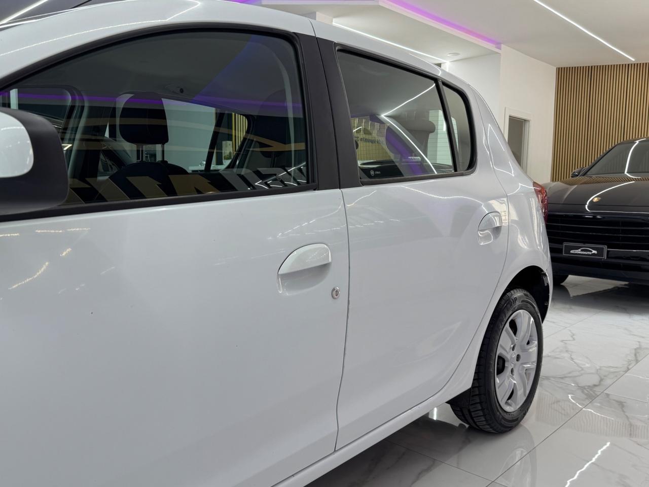 Dacia Sandero TurboGPL 90CV Full Opt