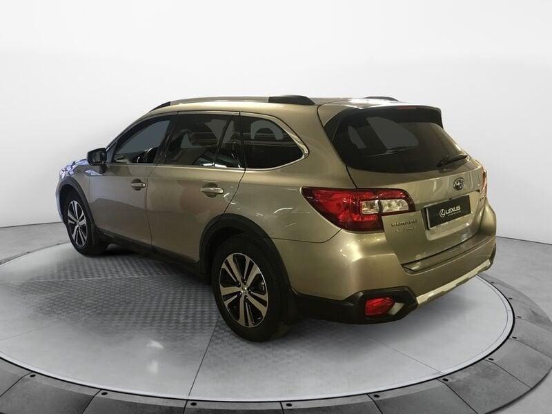 Subaru Outback 2.5i Lineartronic Premium