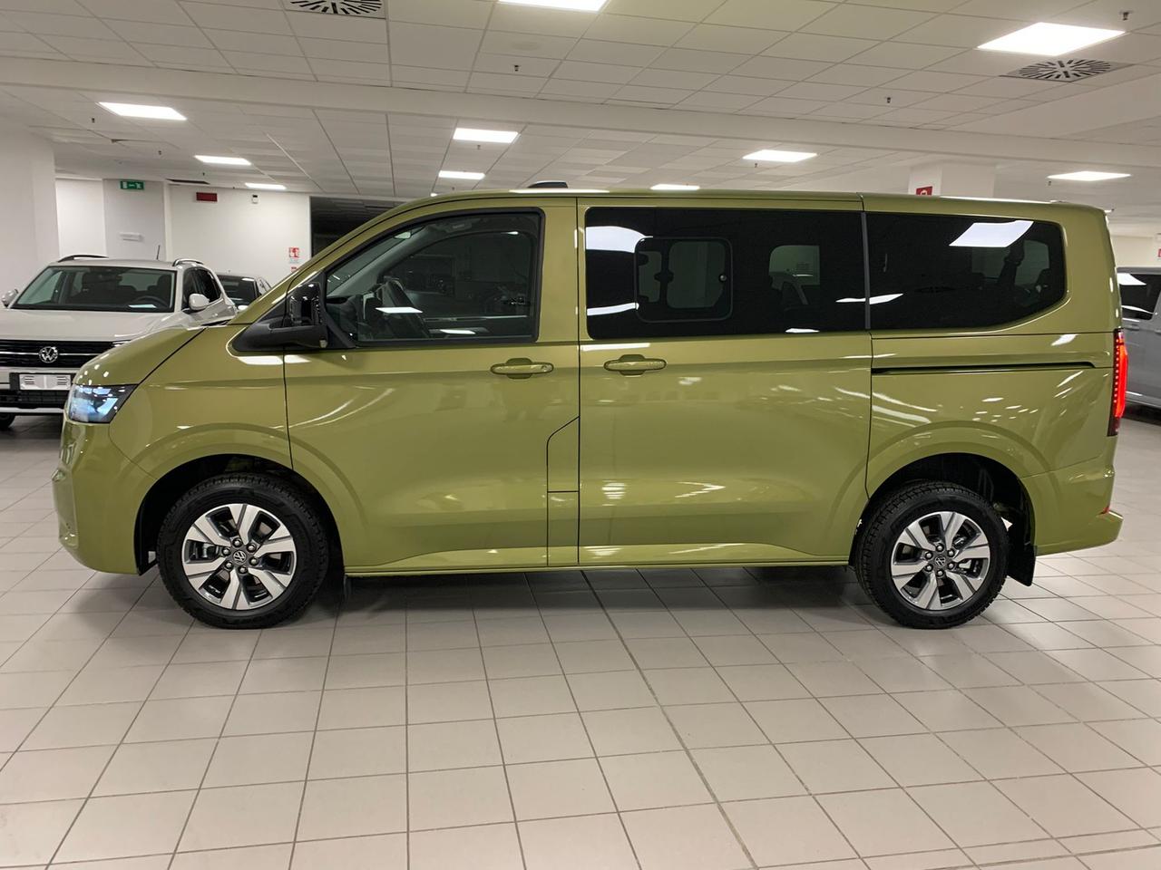 Volkswagen T7 Caravelle t7 2.0 tdi 150cv life l1