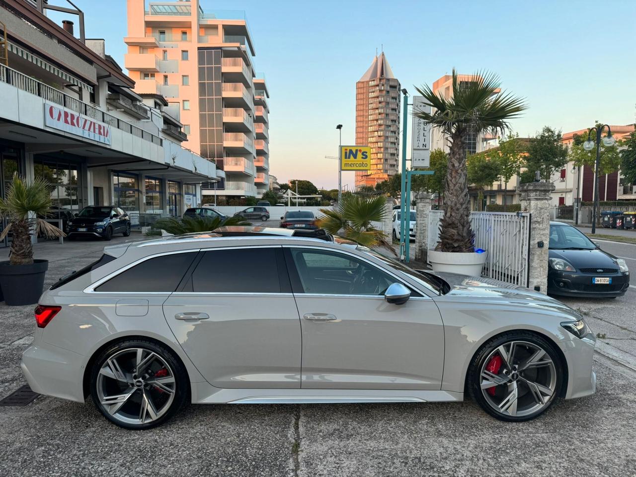 AUDI RS6 4.0 600cv EXTRA FULL 21 (PERMUTO)