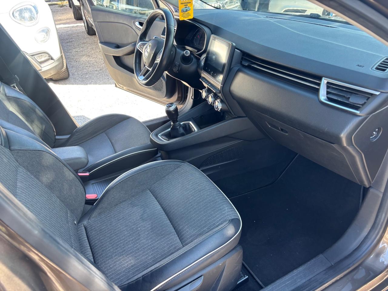 RENAULT CLIO TCE 100CV GPL SCAD 2033 FULL STUPENDA