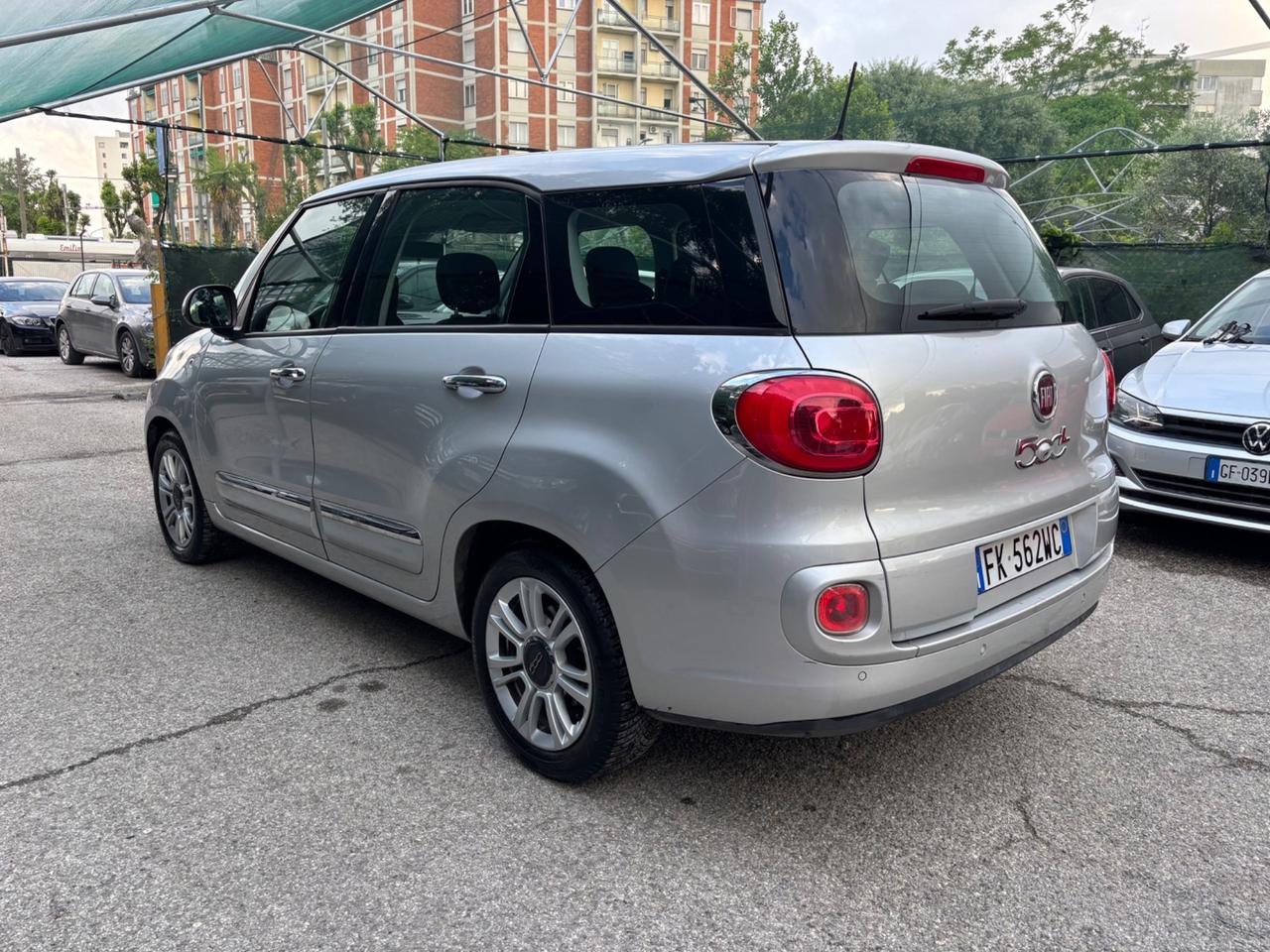 Fiat 500L 1.6 Multijet 7 POSTI Lounge