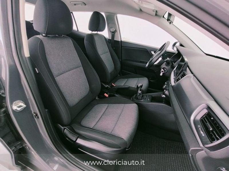 Kia Stonic 1.0 T-GDi 100 CV MHEV MT Urban
