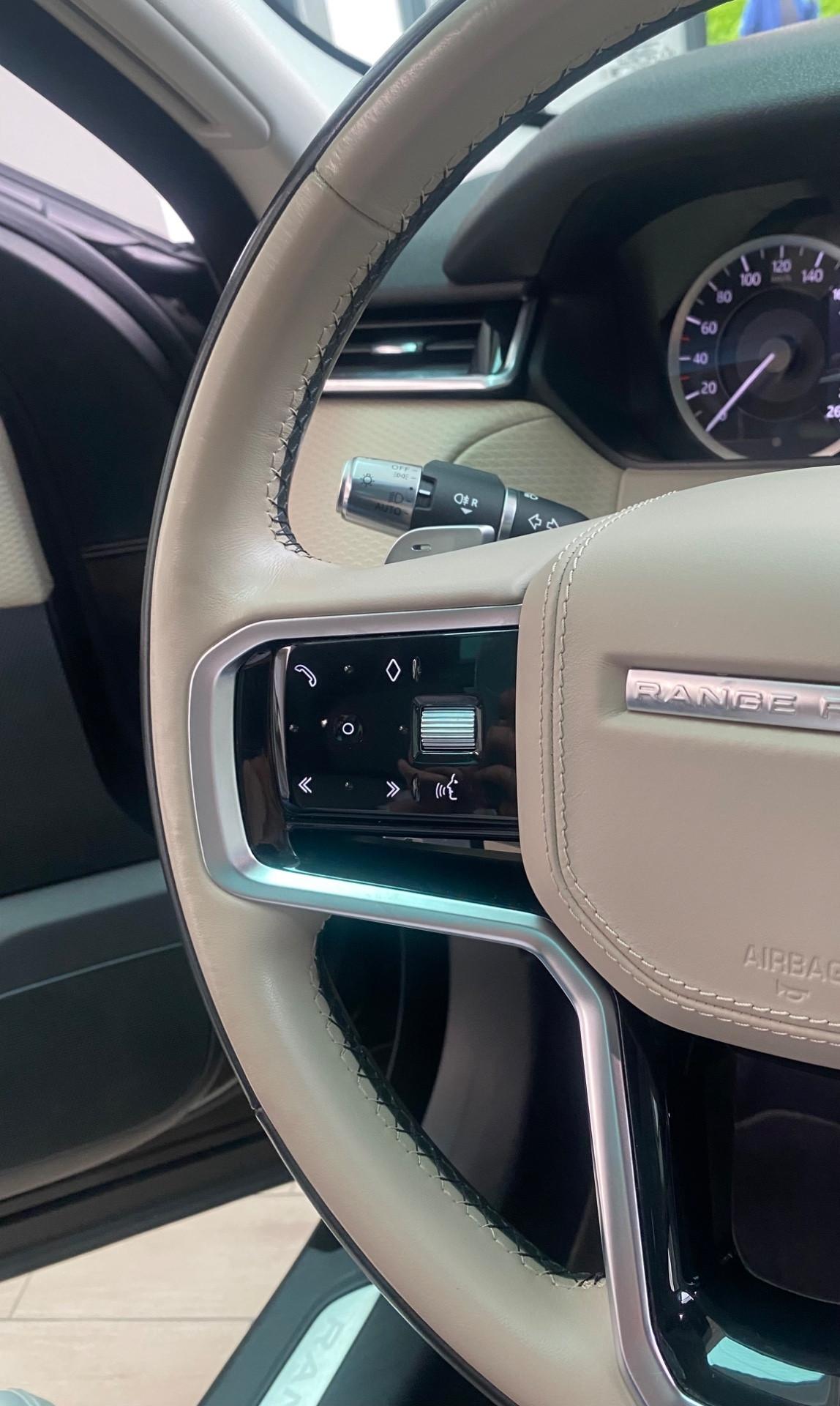 RANGE ROVER VELAR IBRIDO/DIESEL