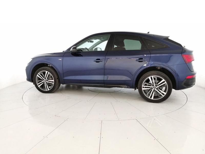 Audi Q5 Sportback 40 2.0 tdi mhev 12V S line quattro s-tronic