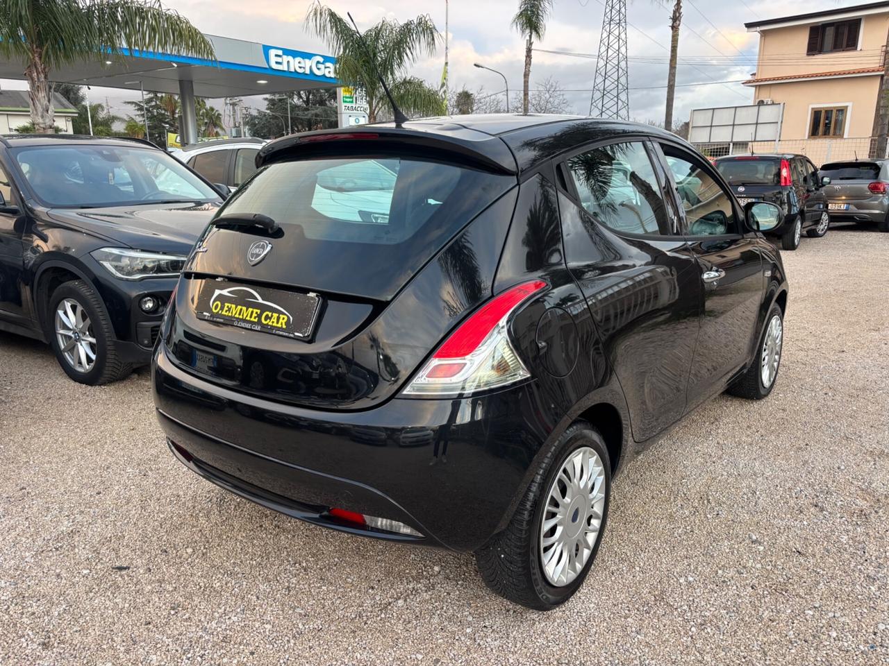 LANCIA YPSILON 1.2 GPL SCAD 2027 PLATINUM