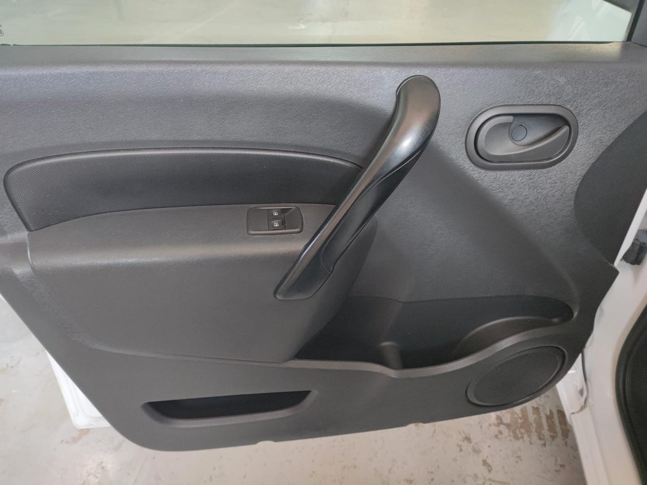 Nissan NV250 1.5 dci 95 cv L1 comfort Van